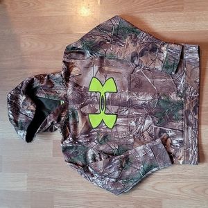 Under Armour youth small camo hoodie